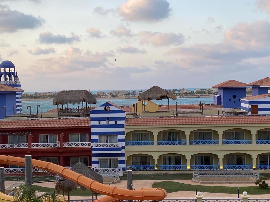 Porto Marina Resort Chalets Families Only El Alamein Exteriér fotografie