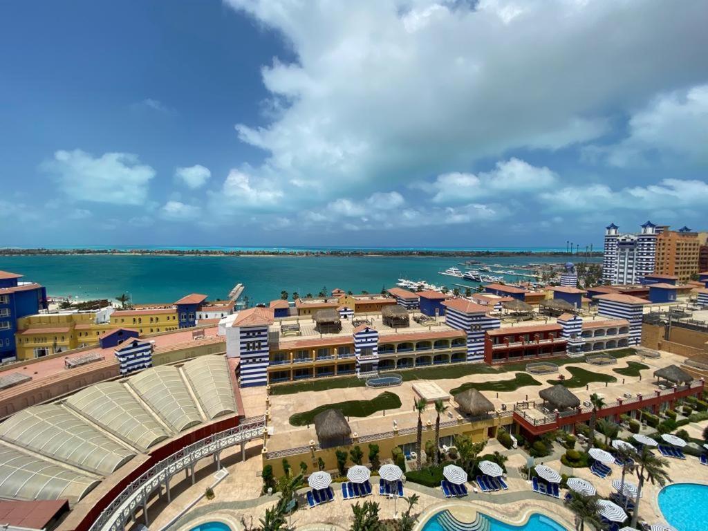 Porto Marina Resort Chalets Families Only El Alamein Exteriér fotografie